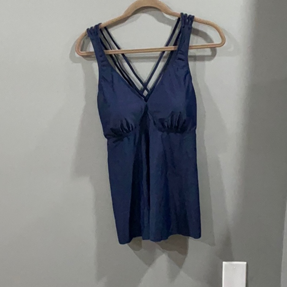 NWT Stylish Navy Blue tankini swim top only